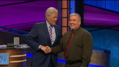 Alex Trebek appears with Hen Hud teacher Dr. Barcomb during the Jeopardy! Teachers Tournament.