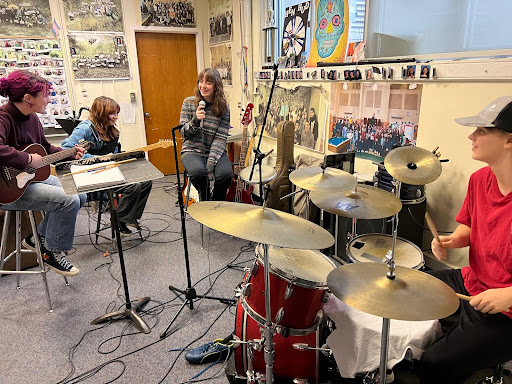 Students, from left to right, Elaine Clarke, Valentina Delgado, Mia OMalley, and Eloise Dyer, practicing together. Credit: Mr. Fredman